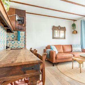 CASA KAREN - Houseboat studio with private terrace