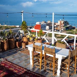 West coast surf house
