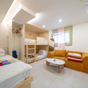 Ikseon Atelier
