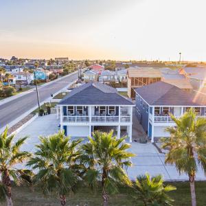 Tortuga Landing
