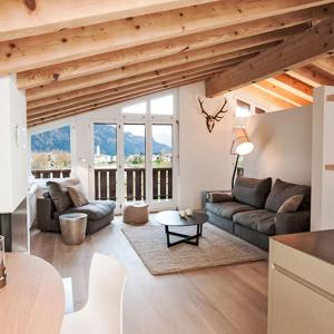 Apartment Cocoon-Laax by Interhome