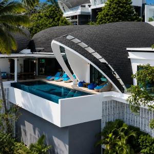 Villa La Moon - Luxury Sea View Retreat