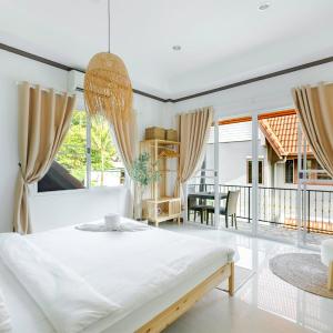 Jungle style apartments in Kamala
