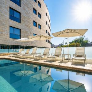 Hotel Maydrit Airport