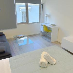 Plaka Suite Next to Acropolis by Zeus Suites