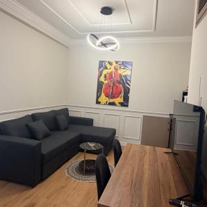 Prayla Luxury Apartment at Condor Center