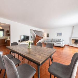 Adelos III Bloom Villa 5BR 360m - Sauna - Rooftop