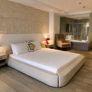 City Park Hotel Residences
