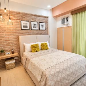 Lovely Unit with free wi-fi & netflix I across Naia T3 airport
