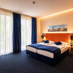 Hotel Commerz Hamburg by UniqStay