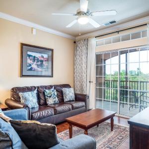 3 BR Golf Course View, top floor Tuscana Resort