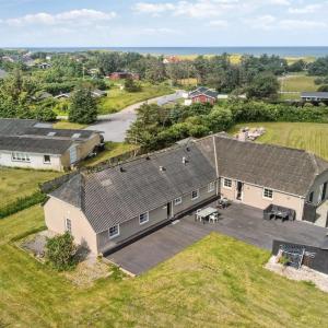 Holiday Home Law - 400m from the sea by Interhome