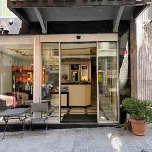 Hivas Hotel