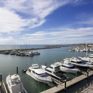 Mantra Geraldton
