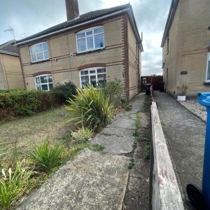 House in Bournemouth and Poole with free private parking for 4 cars