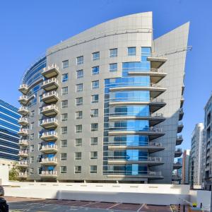 Lovely 2BR Al Deyafa