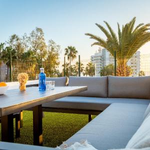 2B. Cozy Las Flores big Terrace with Pool