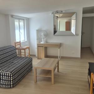 Maison ou Chambres meublées en accès privatifs