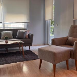Aether Flats No3,Old Town,Beach,Central,Netflix