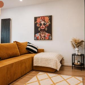 Modern City-Centre Home | Sleeps 12 | Free Parking
