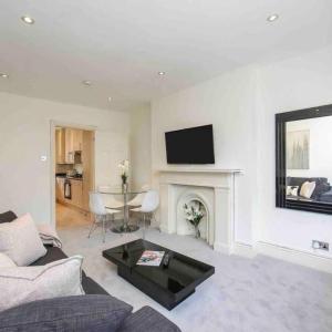 1 Bed Apartment- Marble Arch 4