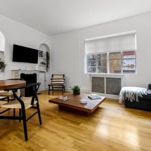 2 Bed Apartment- Mayfair 1