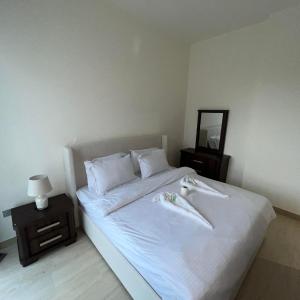 luxury 3 bedrooms apartment in azizi riviera 16