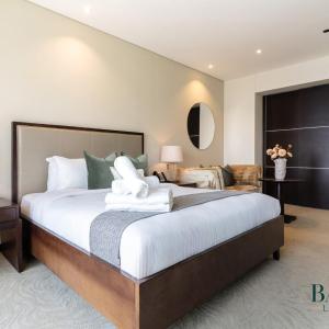 The Classy - Premium Staycation at JW Marriott Residence