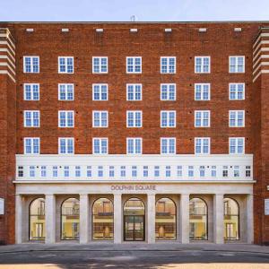 Dolphin House Serviced Apartments