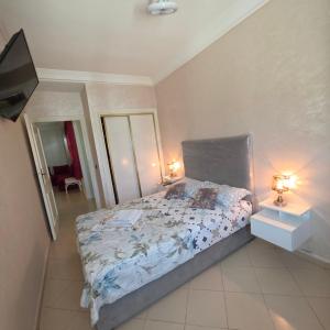 Cozy 2-Bedroom Near Hassan II Mosquée & Marina shopping