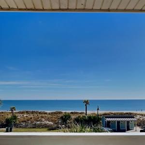 Dolphin Watch 08 by Tybee Vacation Rentals