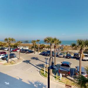 Dolphin Watch 05 by Tybee Vacation Rentals