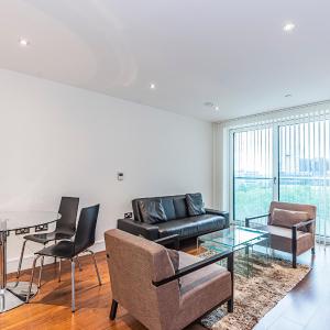 Chelsea Harbour Living