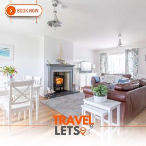 3 Bedroom House Near Beach By Travel Lets Holiday Rentals Donegal With Private Garden