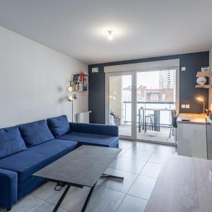 Appartement bien équipé avec parking, Lyon 8