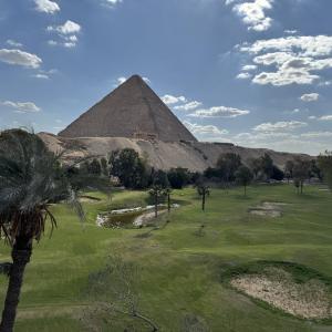 Beit Khufu Pyramid Hotel