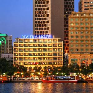 Riviera Hotel