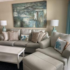 Emerald Skye 36