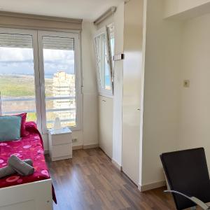 Spacious Apartment in Valencia with Sea View - 160 sqm