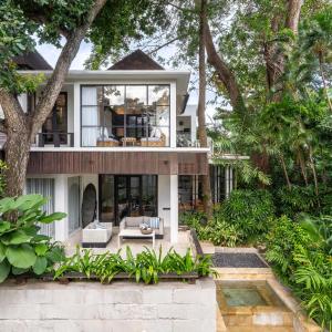 Sophisticated Luxe Martini - 1BR Villa