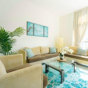 AWS Holiday Homes - Charming stay near Golf Course