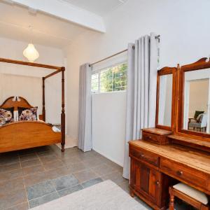 Spacious 2 Bedroom Apartment Near the Sea