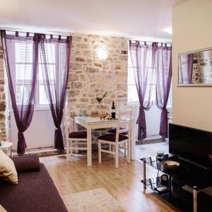 Apartment Peristil Cardo