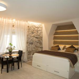 Situs Residence