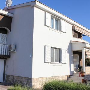 Apartments Elvira