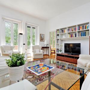 JOIVY Fabulous 1-bedroom flat with Terrace next to Park