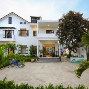 Hoi An Green View Homestay & Villa