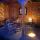 Utsikt over hagen fra vinduene i Cabin Margot with hot tub in private garden