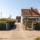 Udsigt over parkeringspladsen ved Cosy flat in Niepars with garden