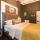 Bagno nelle stanze di Old Village Lodge